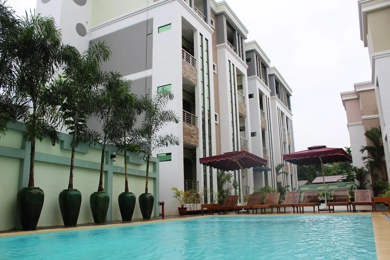 Ten Mile Hotel Yangon