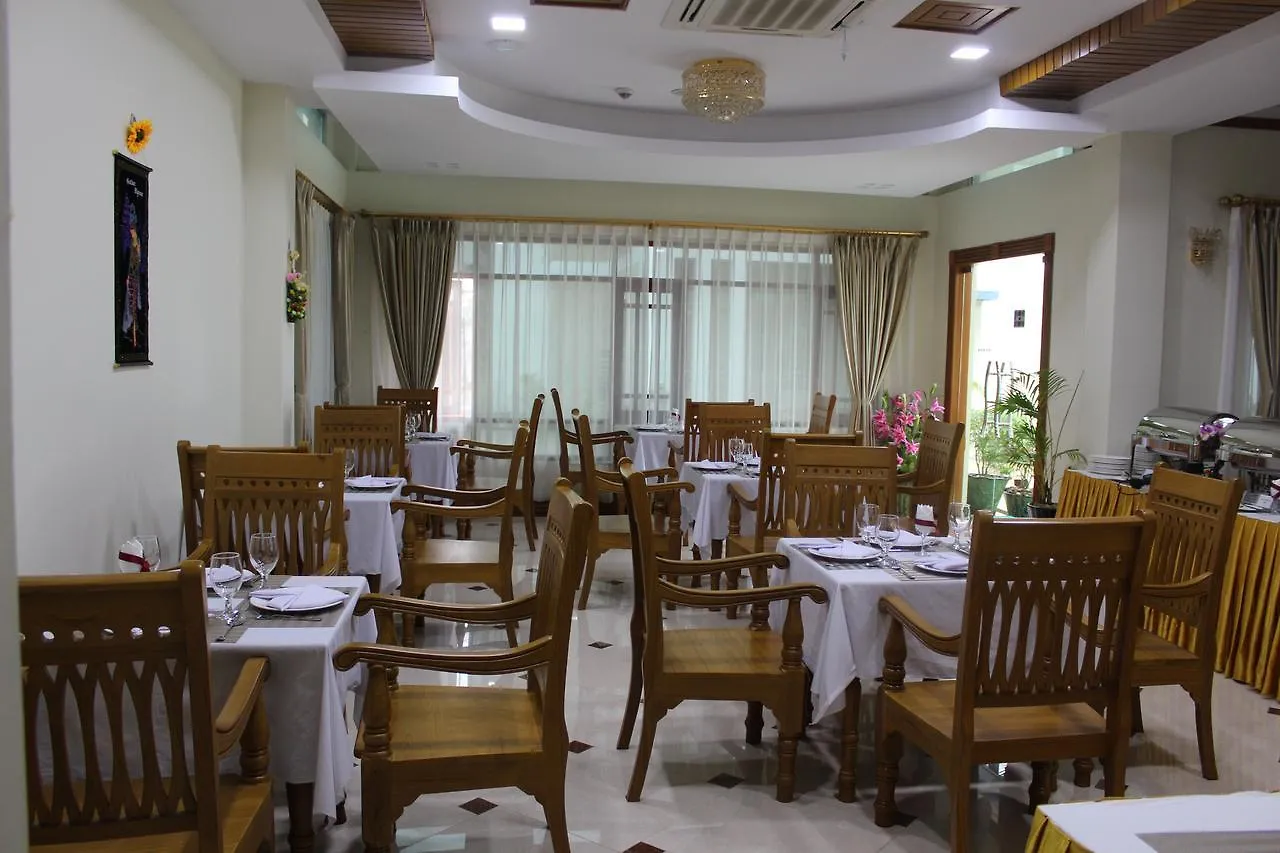 Ten Mile Hotel Yangon